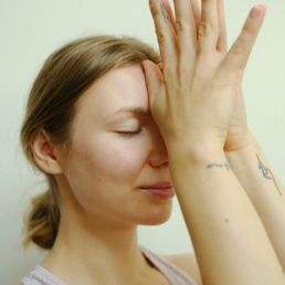 Professeur de Yoga Maria Shakhnova