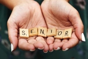 bienfaits yoga doux senior